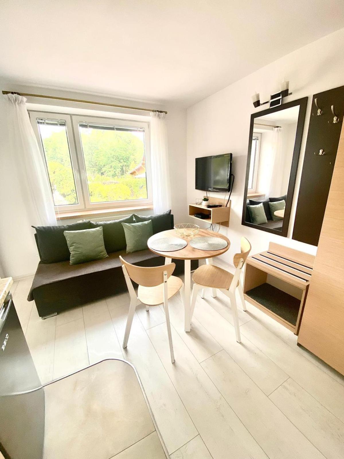Skalny Apartamenty, Pokoje 오그로지에니에츠 외부 사진